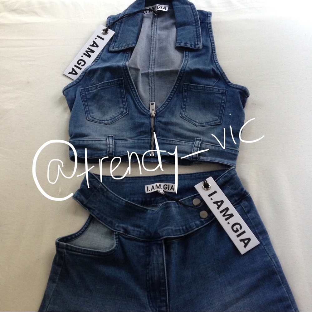 ✨I AM GIA BRIT CROP TOP AND KAYLA PANTS SE…